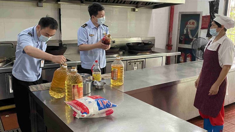 休闲食品批发，价格低不是唯一标准**